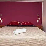 Stenia Center 3*
