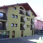 Stenia Center Weichsel