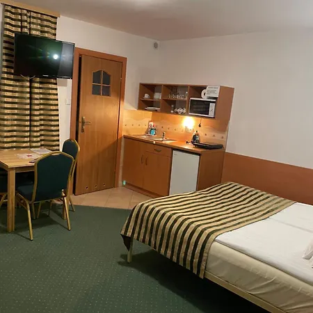 Willa Stenia Center Apartamenty Bed & Breakfast Wisla