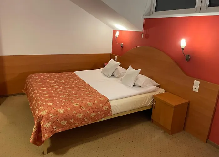 Willa Stenia Center Apartamenty 3*